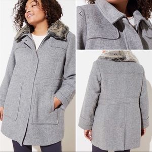 NWT! LOFT Plus Size Coat with Removable Fur Collar, Size 20